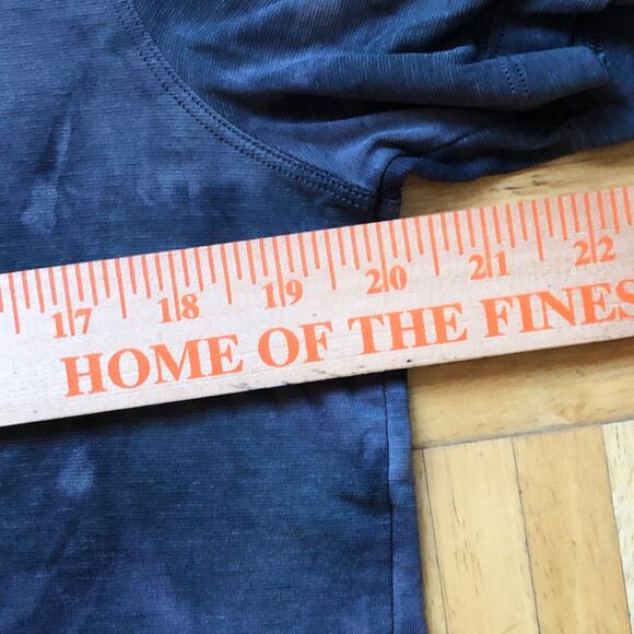 Lululemon Evolution Wash Golf Polo Shirt Mens Large Gray DYAG Tie Dye Activewear - Picture 5 of 6